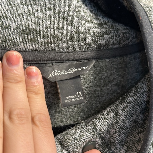 Eddie Bauer Pullover - Picture 3 of 5